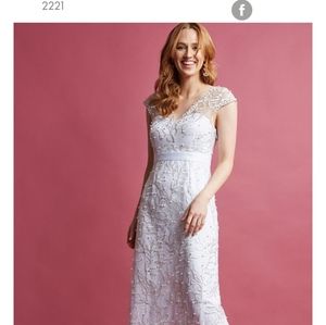 Modcloth Romantic Revelries wedding dress L